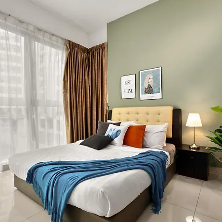 Naibnb In Regalia Residence Kuala Lumpur Exterior photo