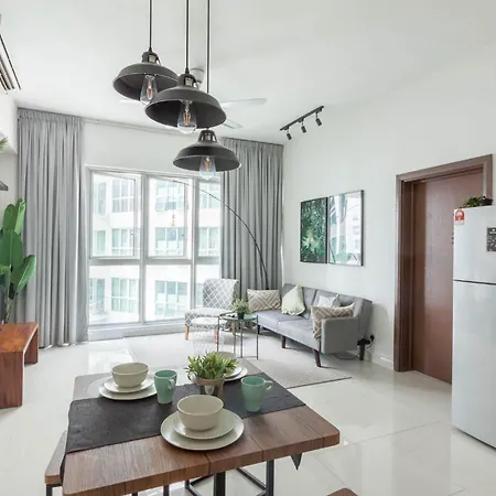 Naibnb In Regalia Residence Kuala Lumpur Exterior photo