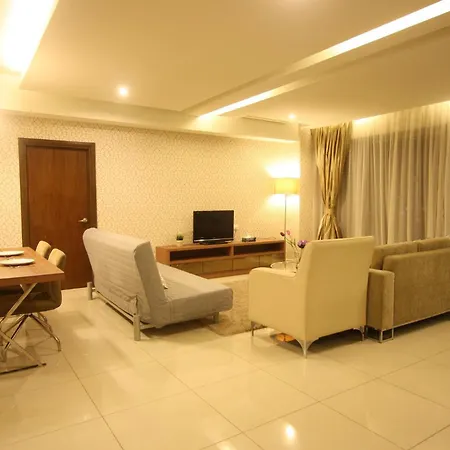Naibnb In Regalia Residence Kuala Lumpur Exterior photo