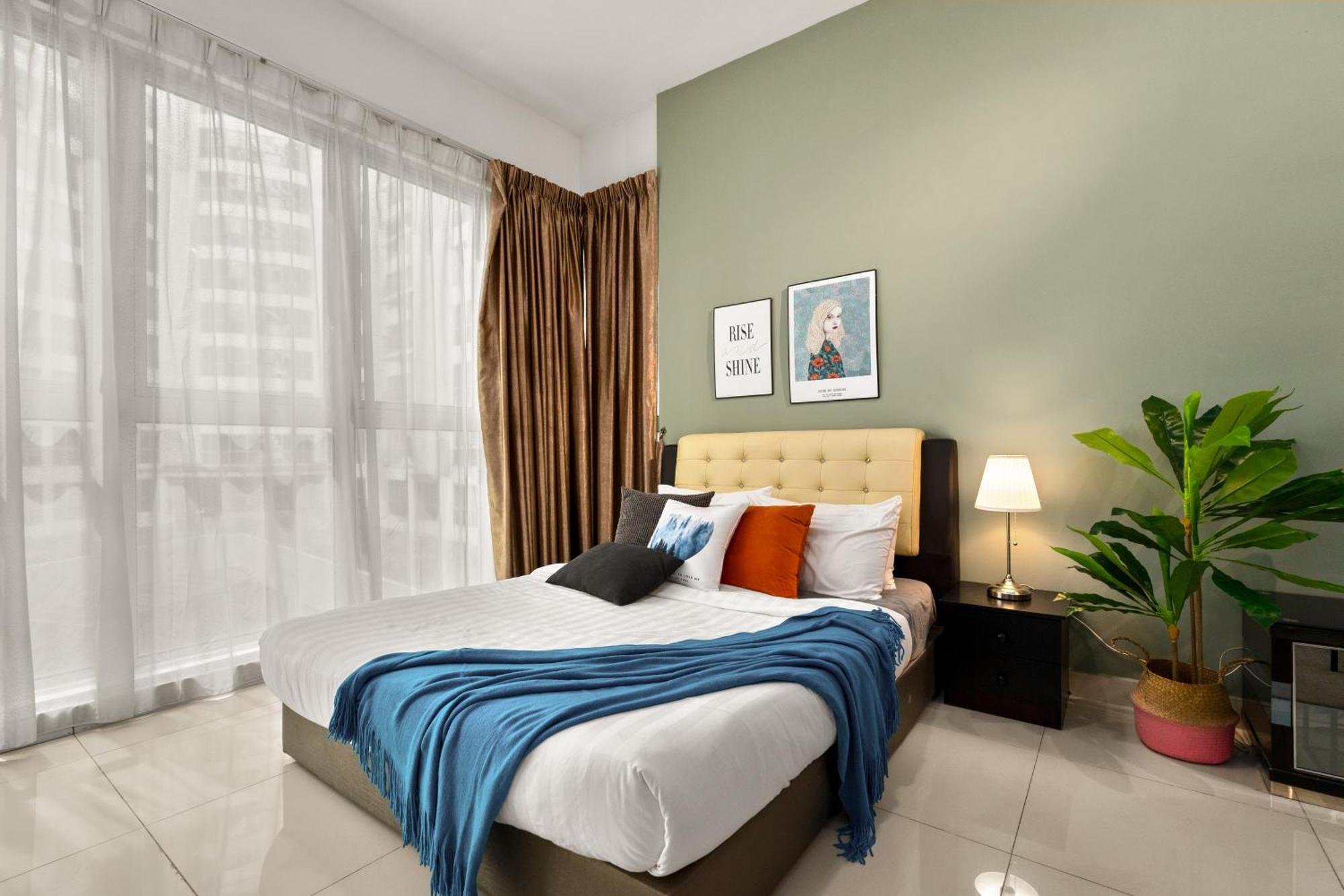 Naibnb In Regalia Apartment